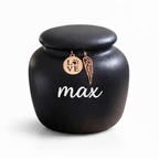 Zwarte urn met hangertjes 150 ml - detailfoto