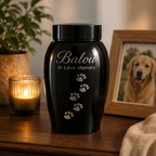 Urn RVS 500 ml 'In love memory' - close-up