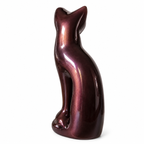 Kattenurn zittende kat in bruin en rood, geschikt voor binnen